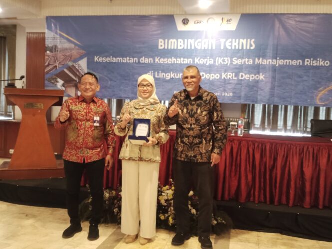
					Sektor Depo KRL Depok Gelar Bimtek K3 serta Manajement Risiko