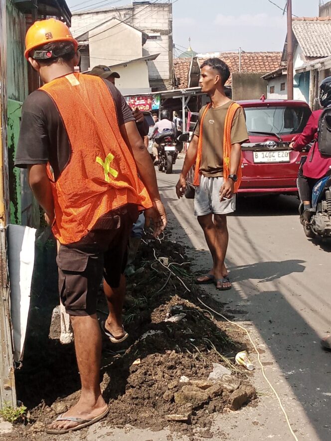 
					uditch Digarap Minimalisir Genangan Curah Hujan Wilayah Kelurahan Curug mekar