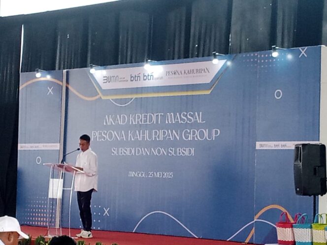 
					Akad Massal Rumah Bersubsidi